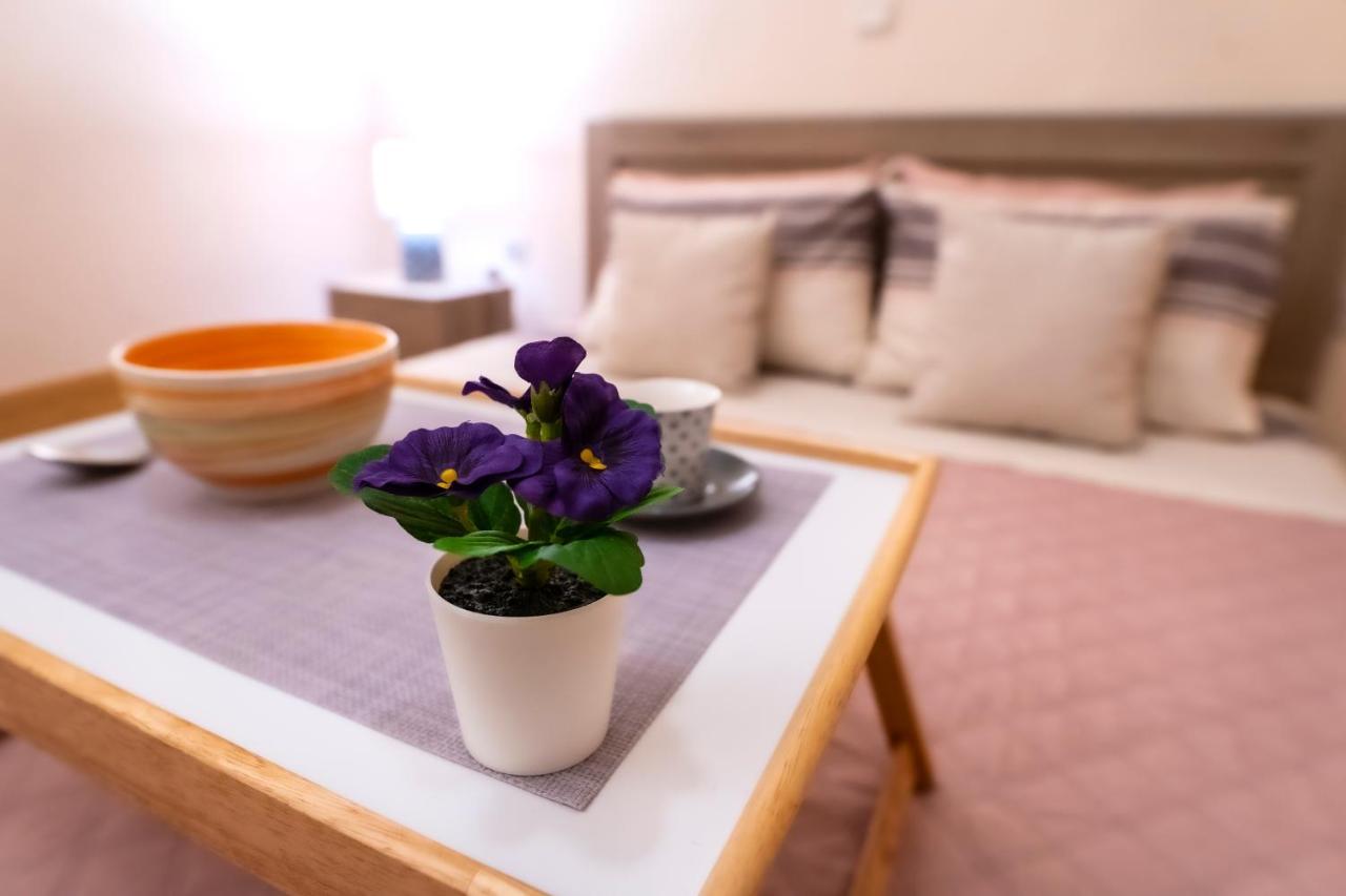 Myrtle, City Center Renovated Apartment Афины Экстерьер фото