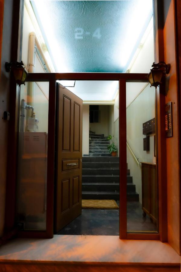 Myrtle, City Center Renovated Apartment Афины Экстерьер фото